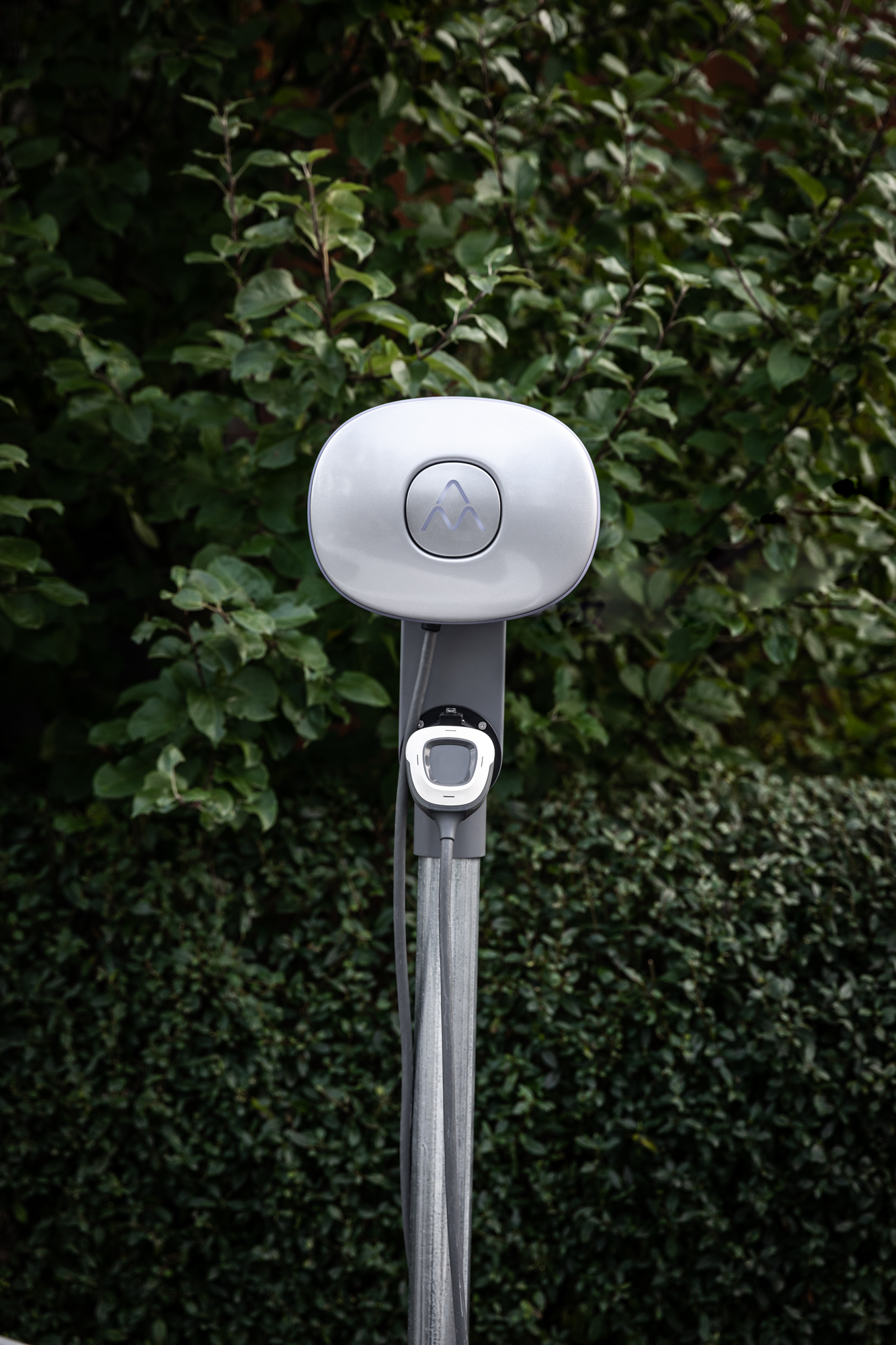 Charge Amps Halo Pole Mount —  Ladestationshalter Charge Amps Halo Pole Mount —  Ladestationshalter