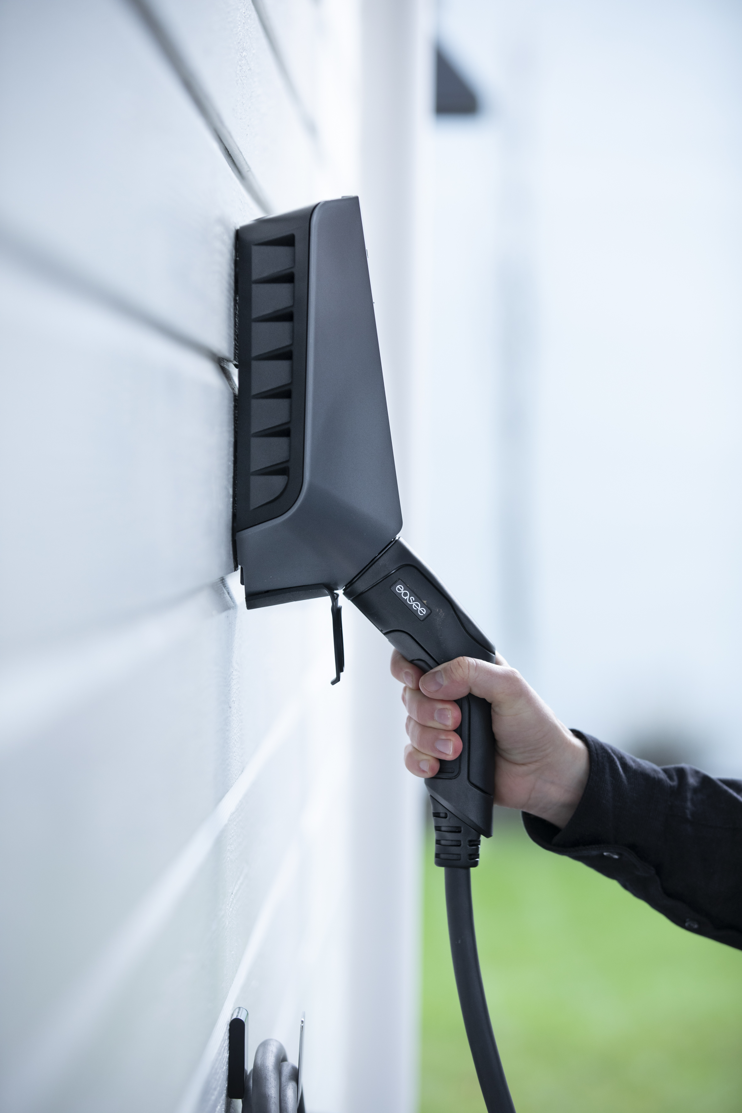Easee Home Black — inklusive clever-PV Mitgliedschaft 1 Jahr